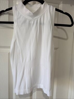 Athleta White Mock-Neck Sleeveless Performance Tank